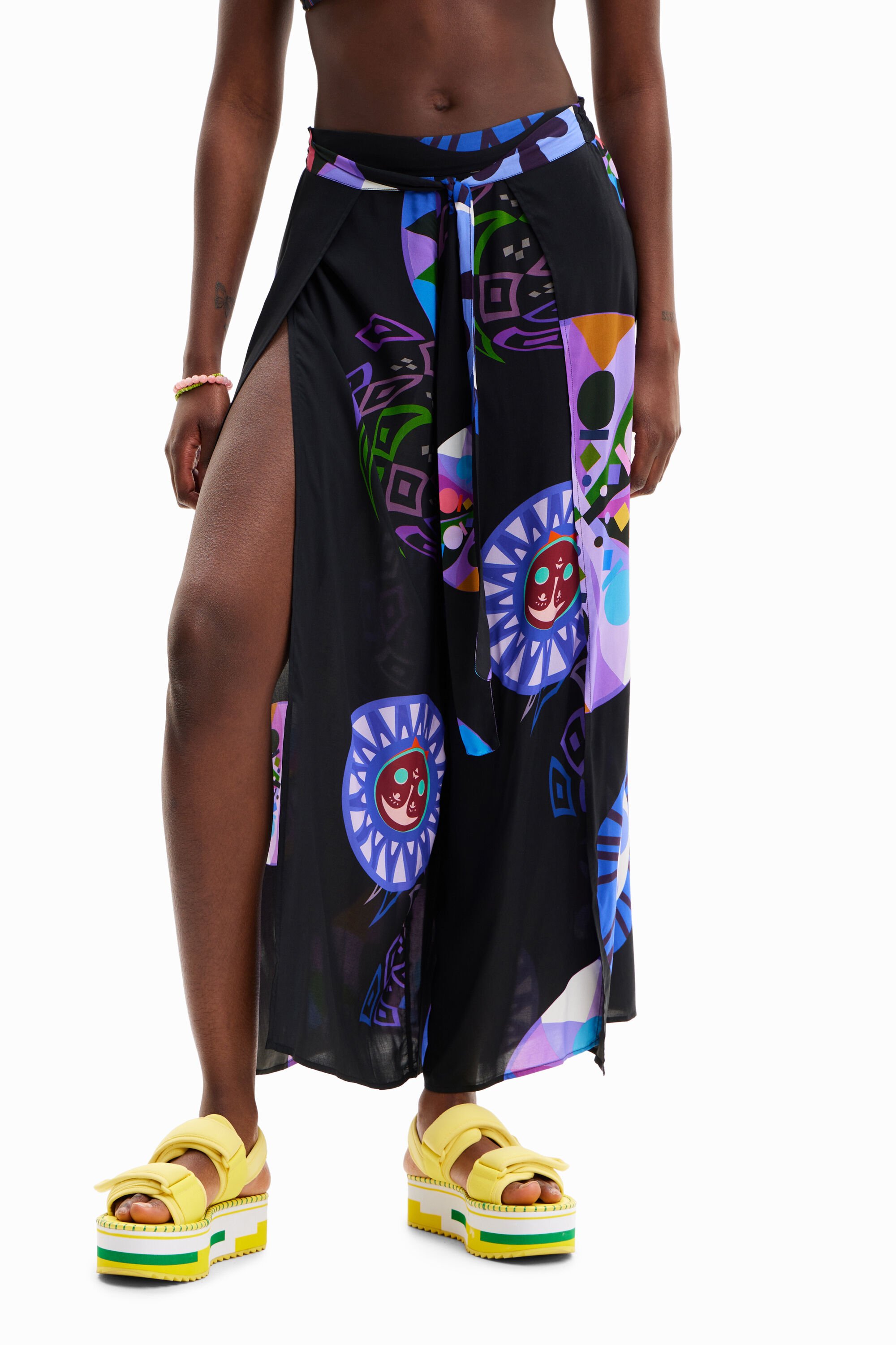 Pantalon ouvertures M. Christian Lacroix