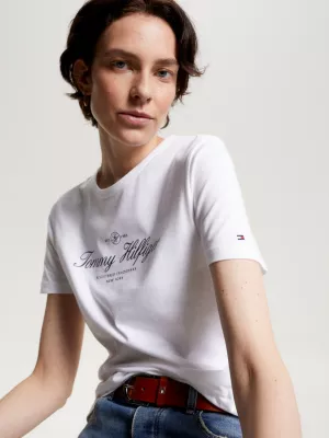 Camiseta Slim Fit com Logo Exclusivo