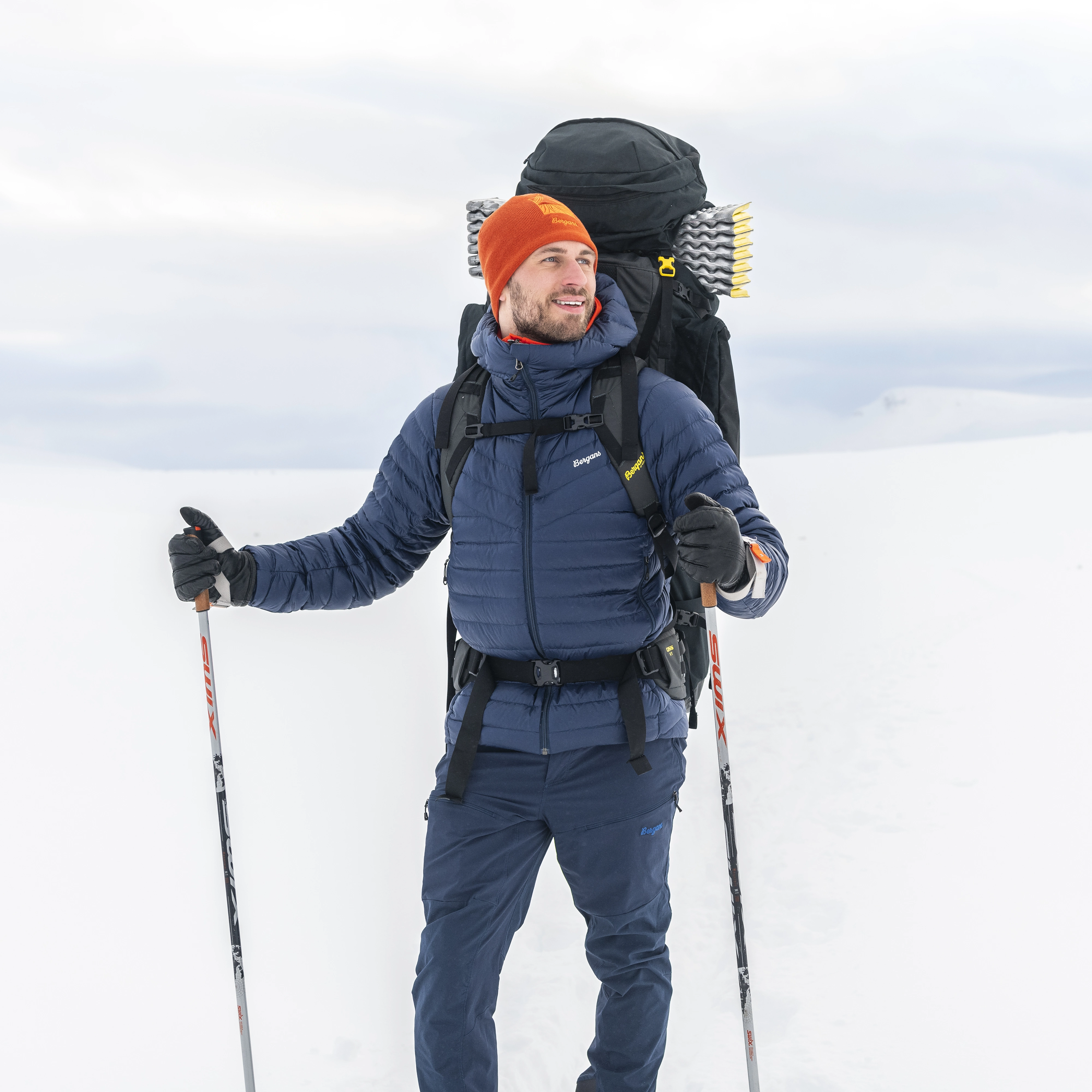 Rabot Light Down Jacket Hood Men Navy Blue