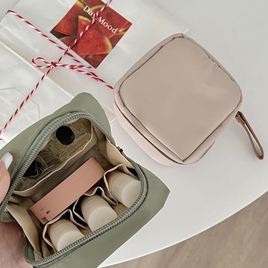 ZenlyHabit - Eenvoudig nylon maandverband / make-uptasje