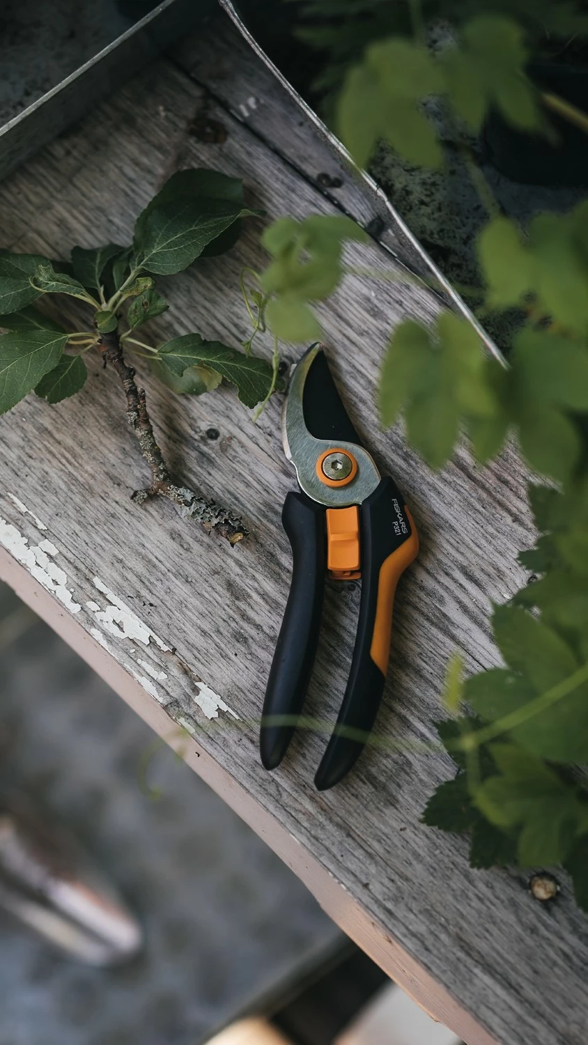 Fiskars 1057162 Solid snoeischaar bypass M P321 - 20mm