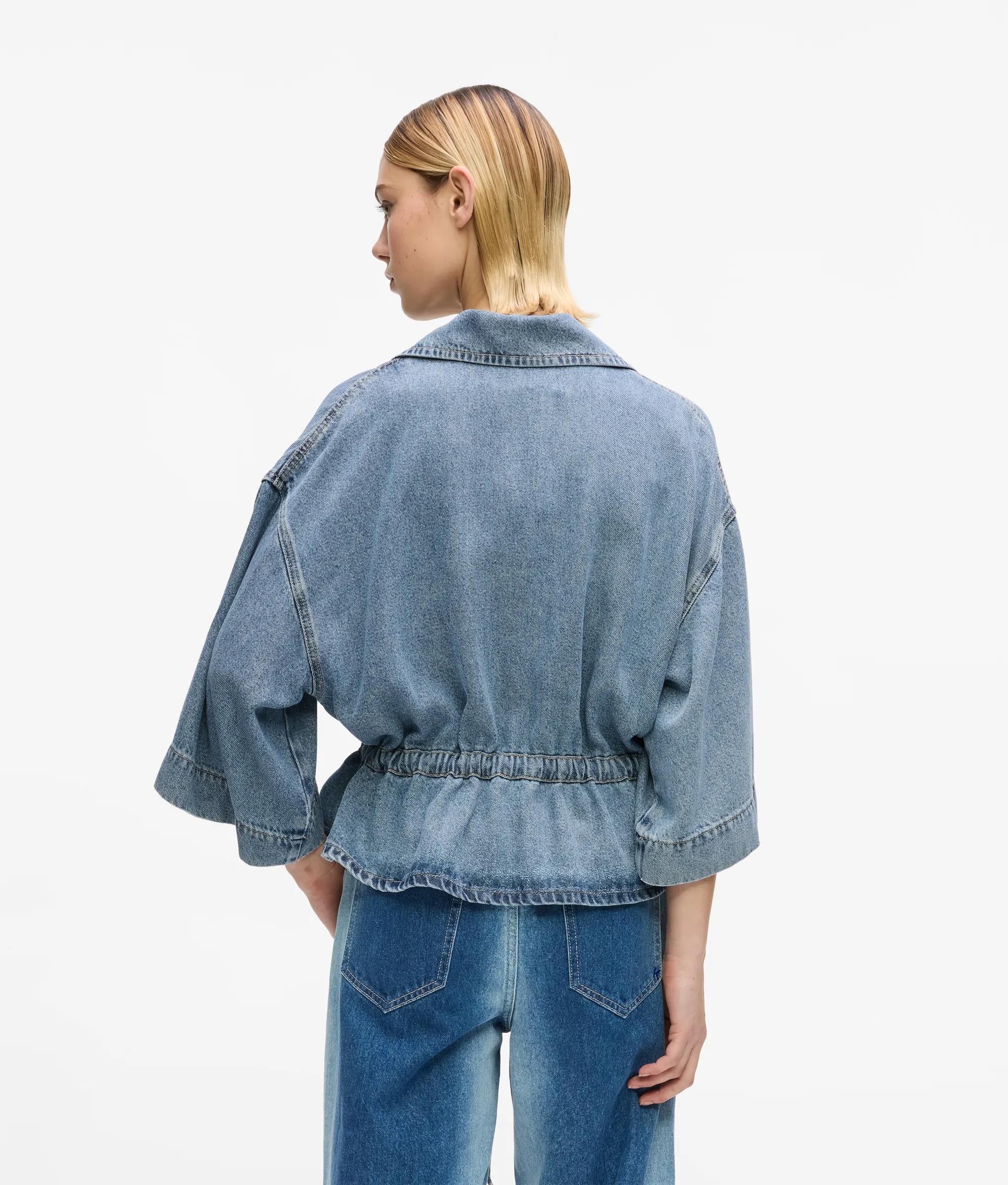 Korte mouwen stropdas denim voorzijde shirt
