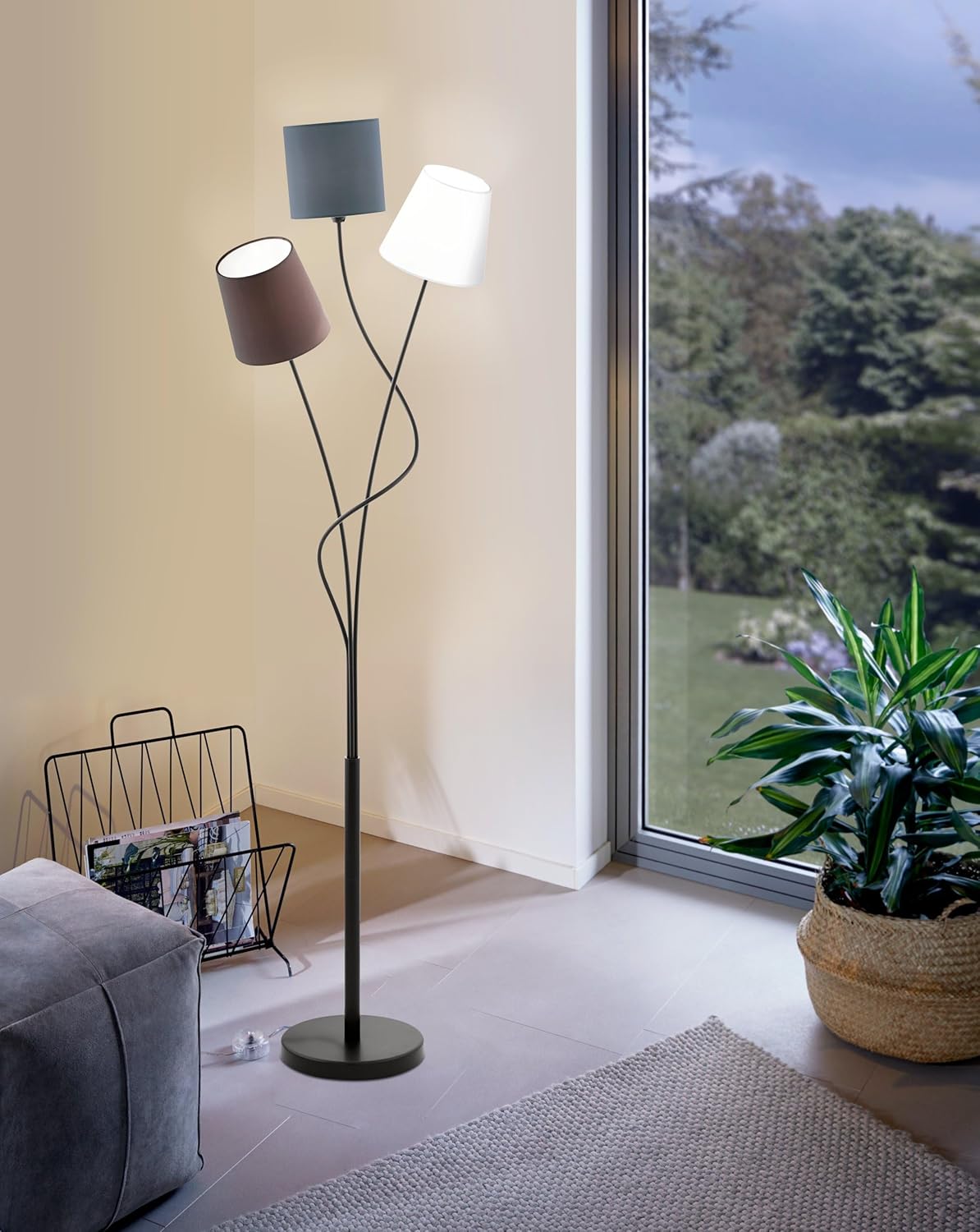 EGLO Stehlampe Maronda, 3 flammige Stehleuchte, Standleuchte aus Stahl und Stoff, Farbe: Schwarz, anthrazit, weiß, braun, Fassung: E14, inkl. Trittschalter