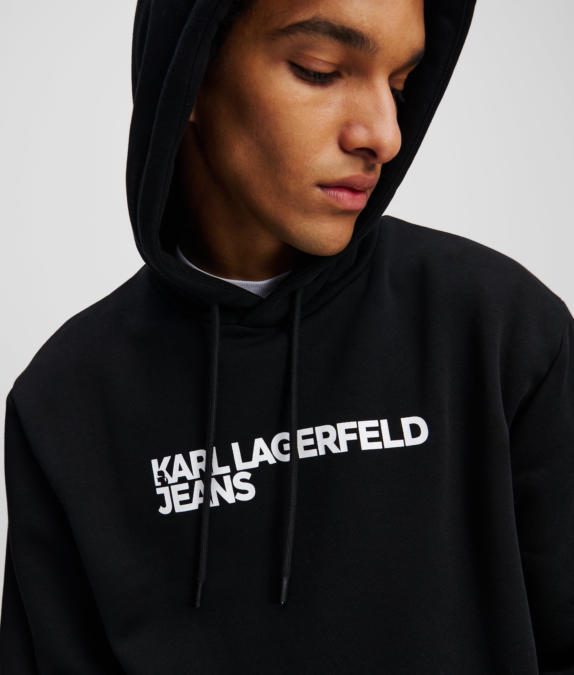 Hoodie met logo