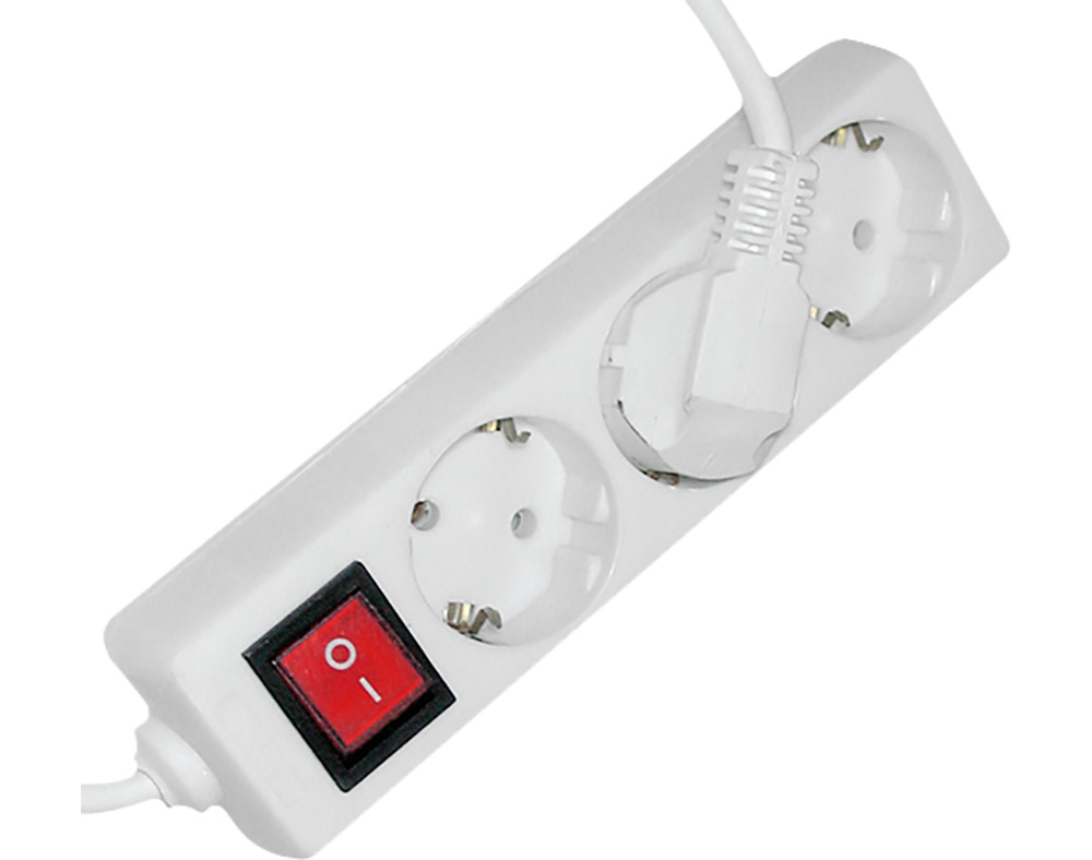 EXTENSÃO TRIPLA COM INTERRUPTOR PLUS BRANCO COM CABO 1.5M