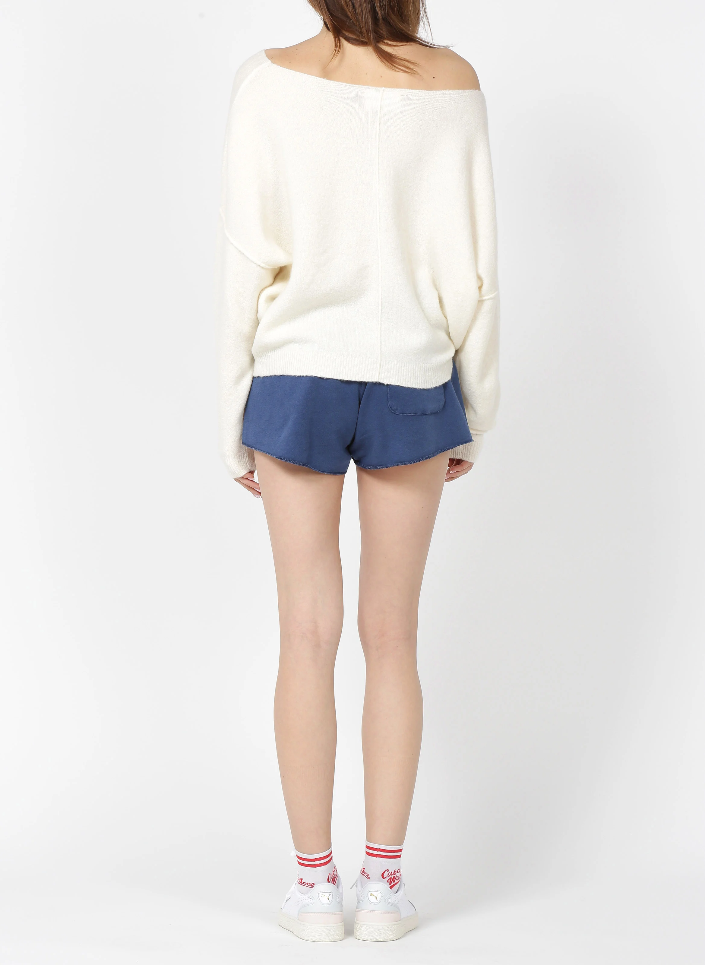 DAMSVILLE - Pull ample à col bateau en maille duveteuse | Beige