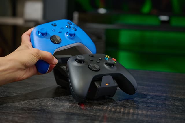 PowerA Duo Xbox-opladningsbasestation til spilstyring