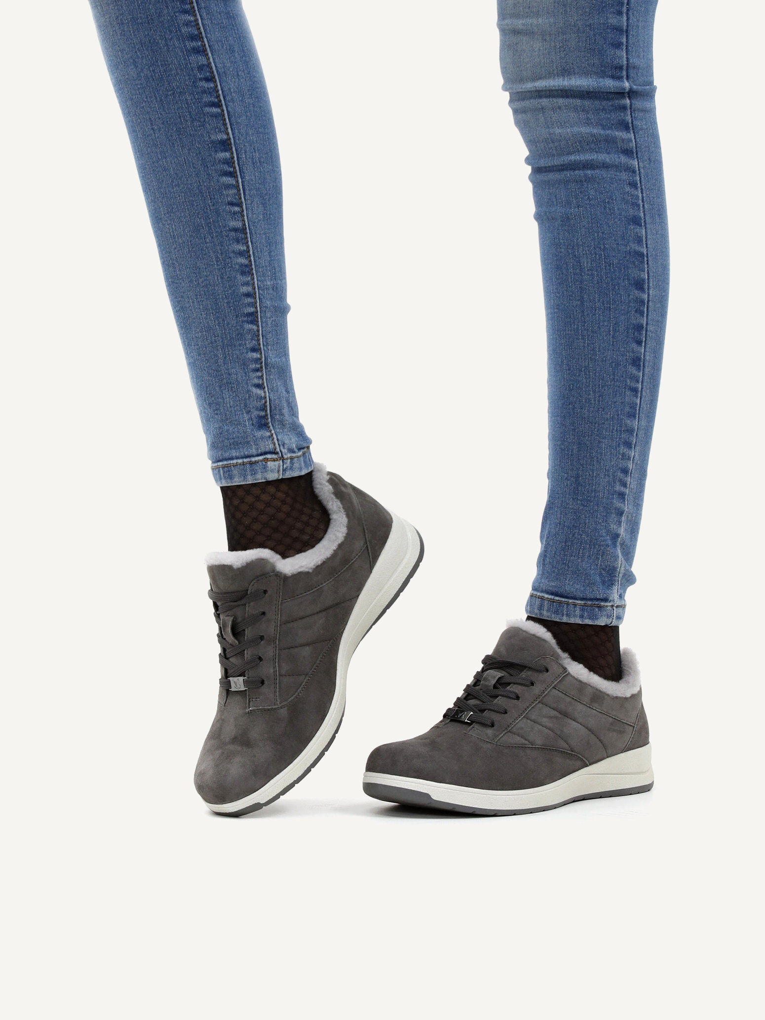 Sneaker