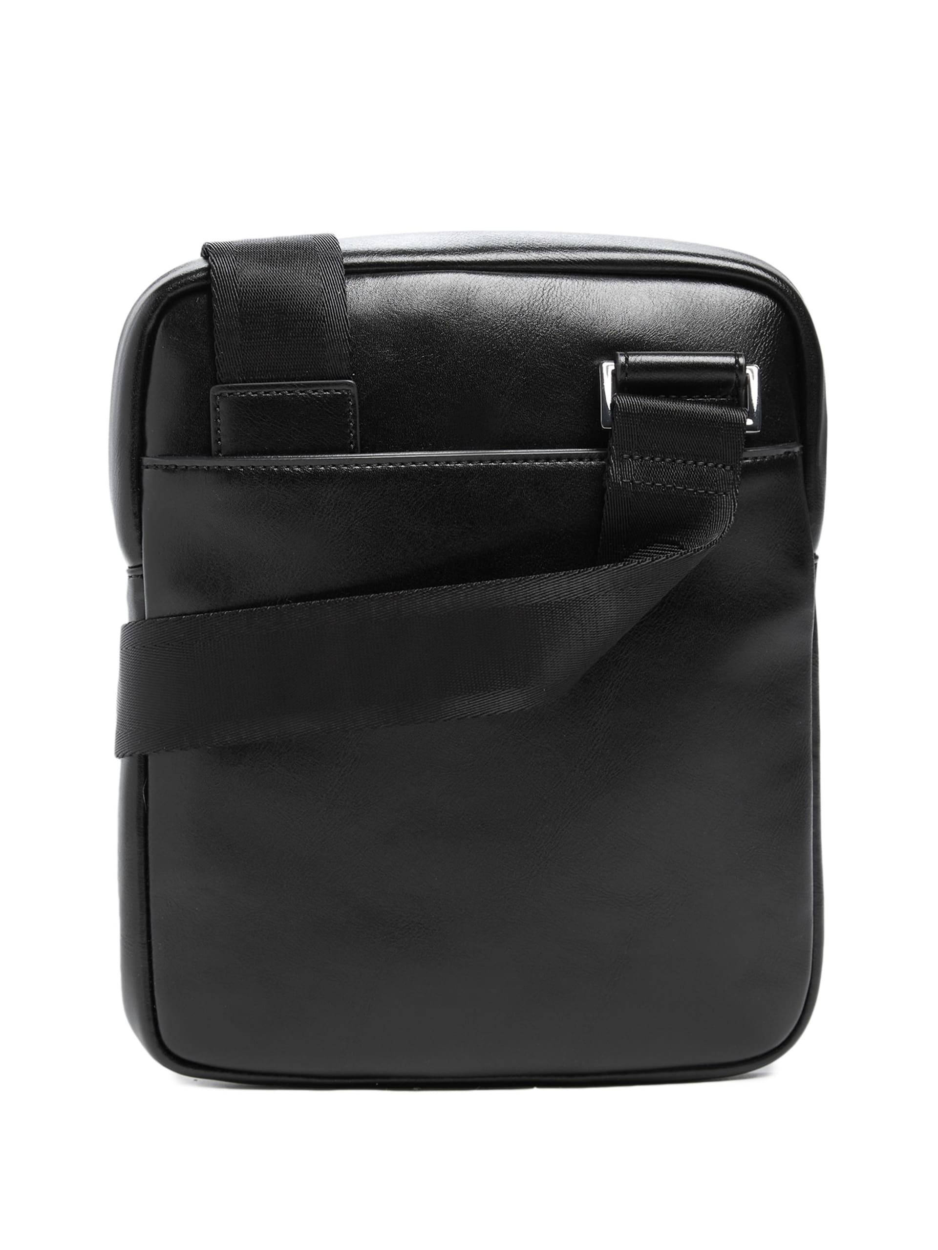 Boston Flat Crossbody