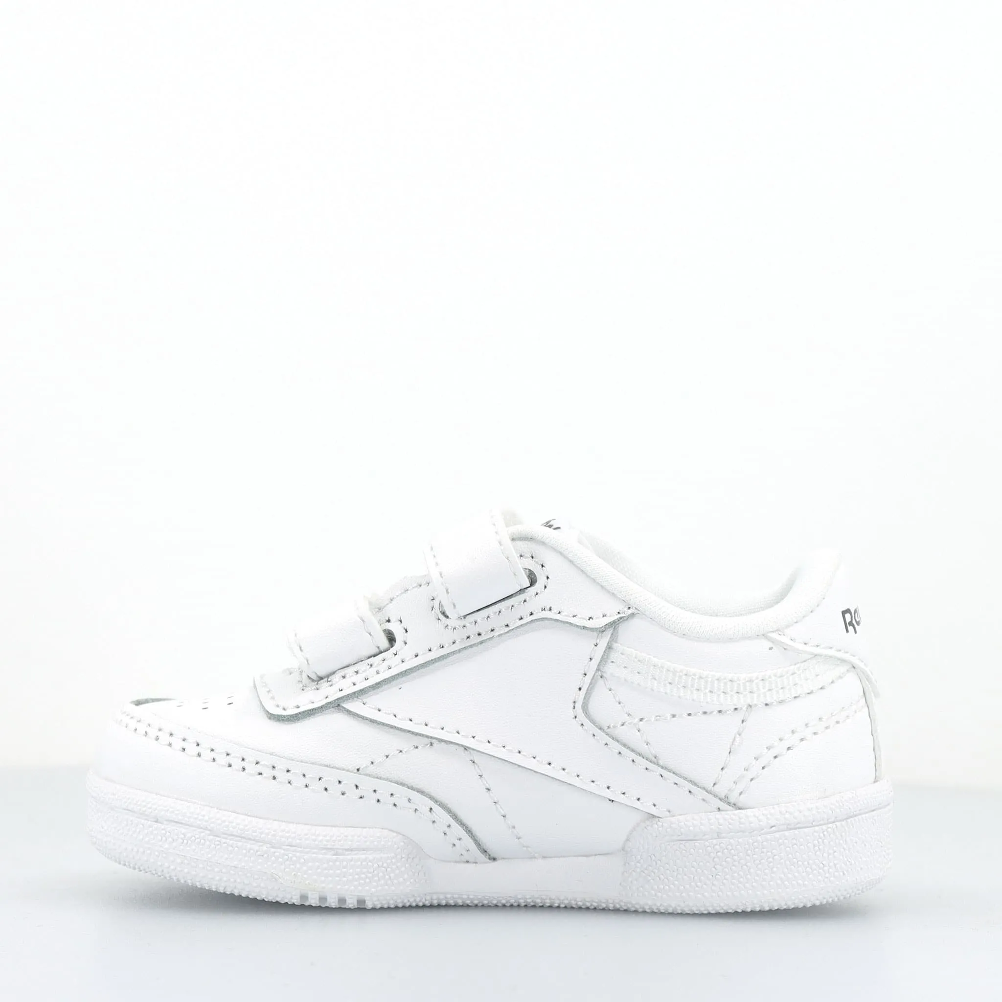 Reebok Soulier Club C 2V 2.0 Pointures 4-10