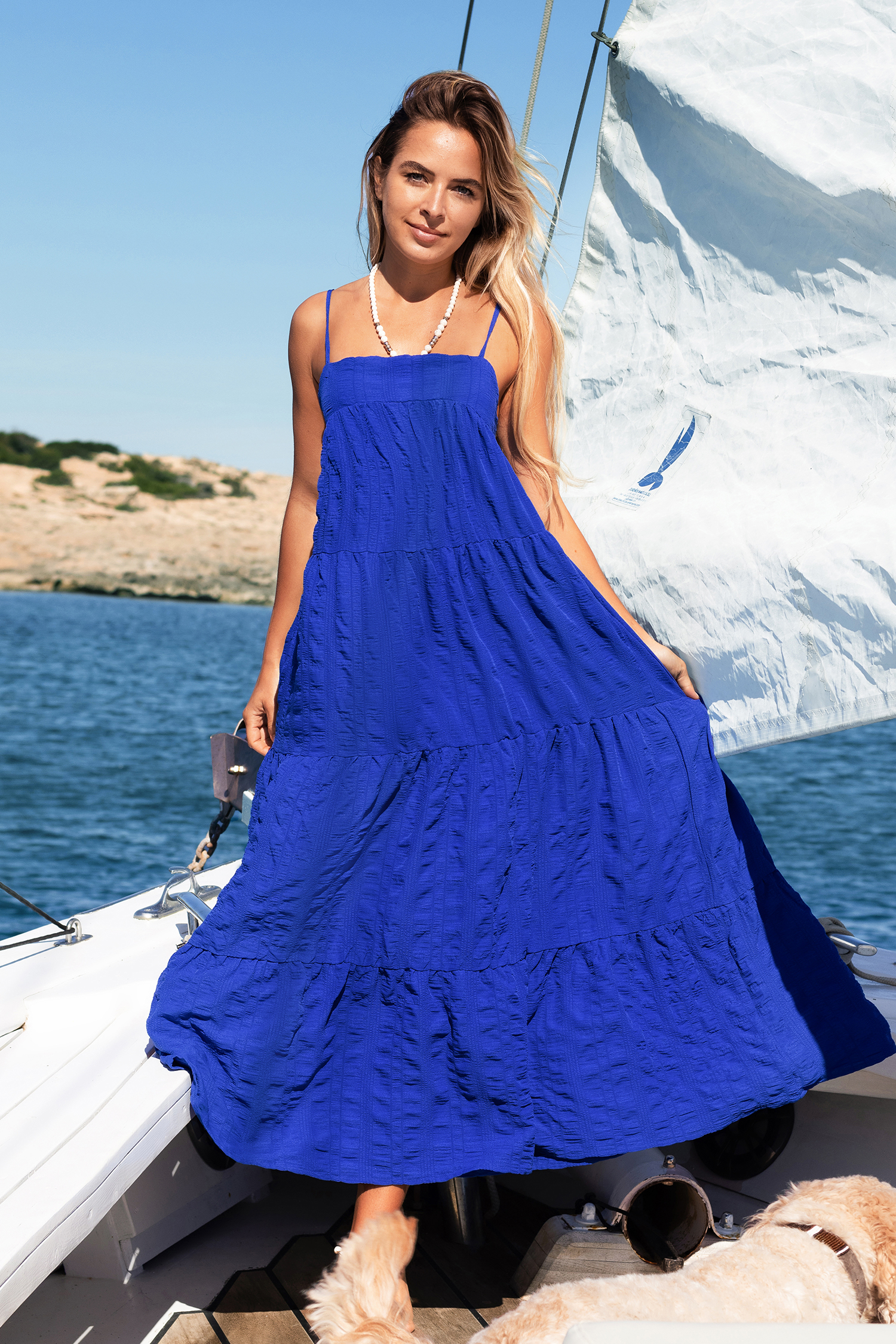 Robe midi sans manches à col carré bleu royal