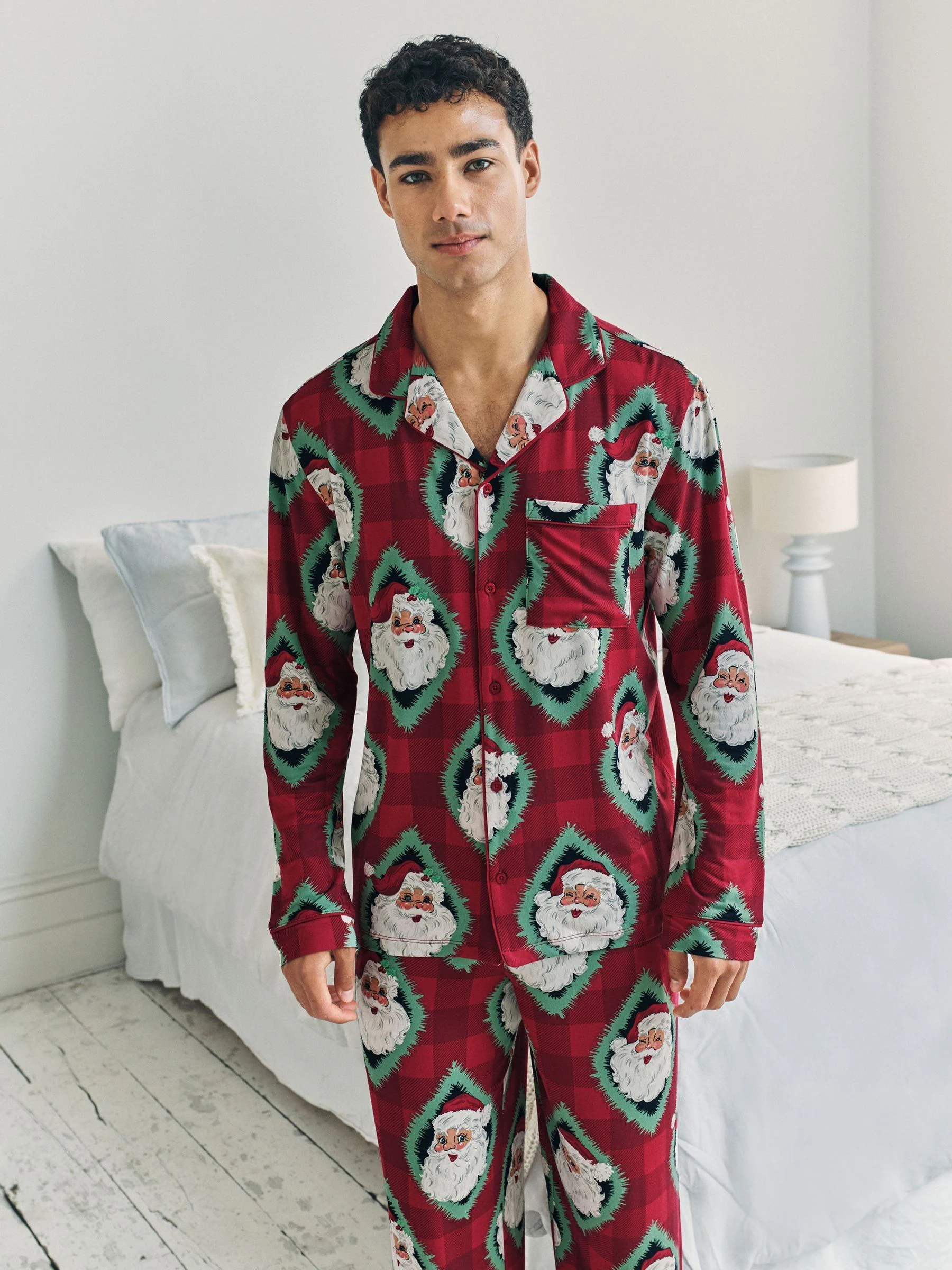 Chelsea Peers Christmas Jolly Santa Print Long Pyjamas Set