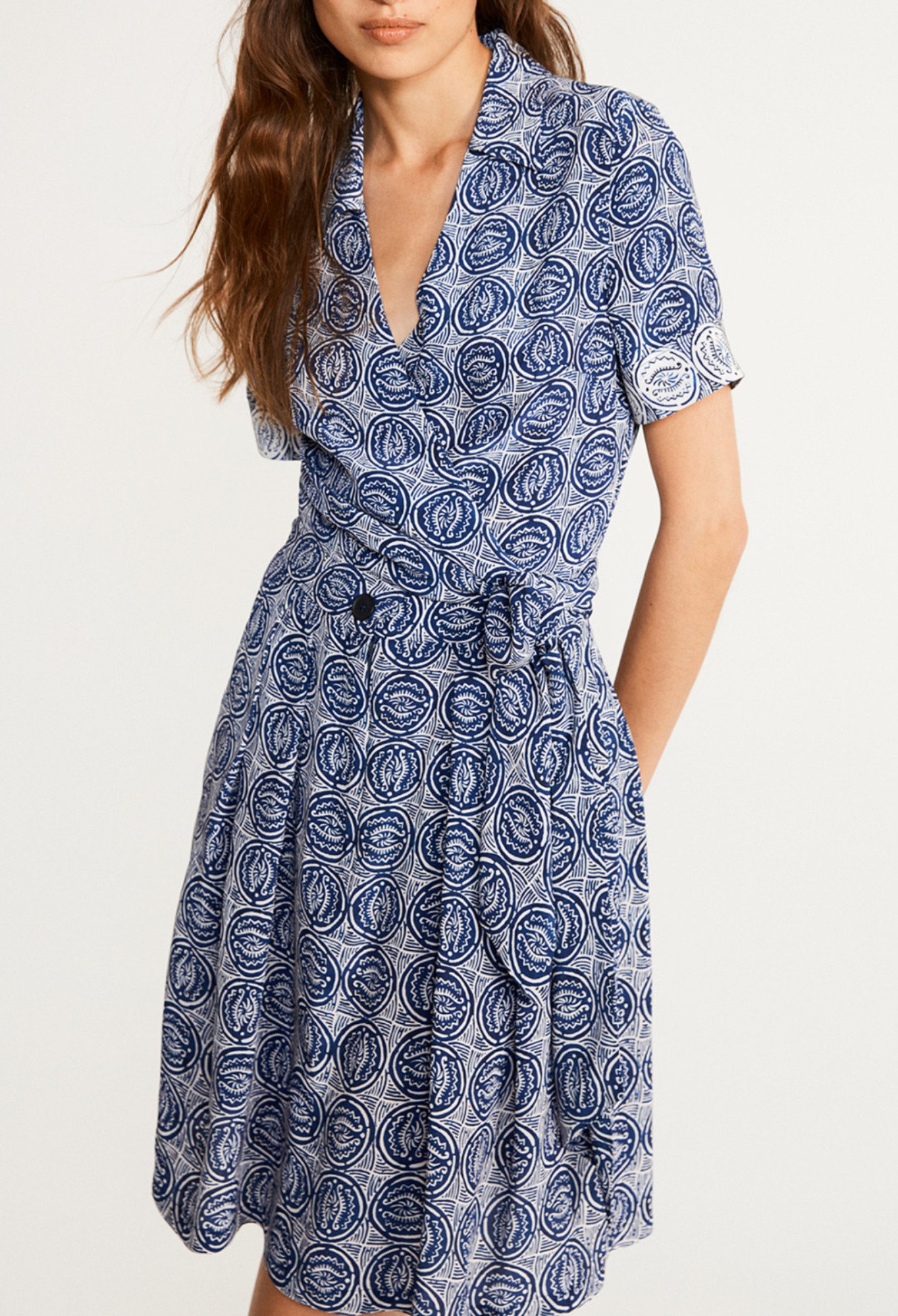 Robe &agrave; motifs