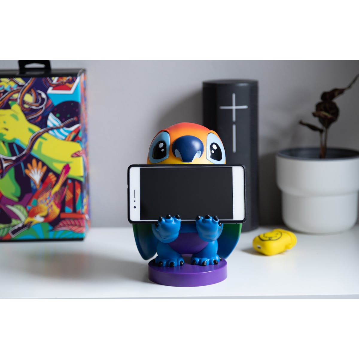 Cable Guys smarttelefon-/kontrollerholderfigur (Rainbow Stitch)