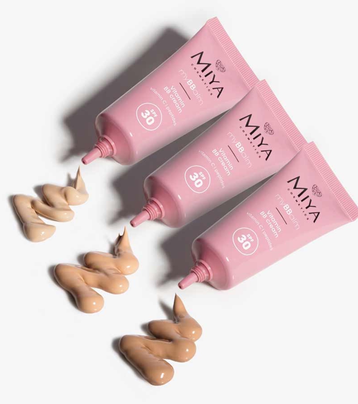 Miya Cosmetics - BB cream vitaminado myBBalm SPF30 - 01: Light
