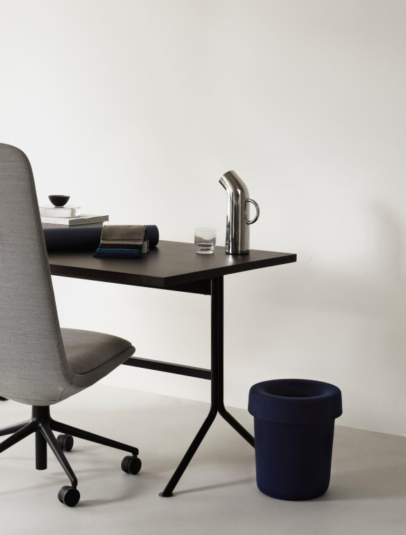 Normann Copenhagen Hide Office prullenbak Off Cream
