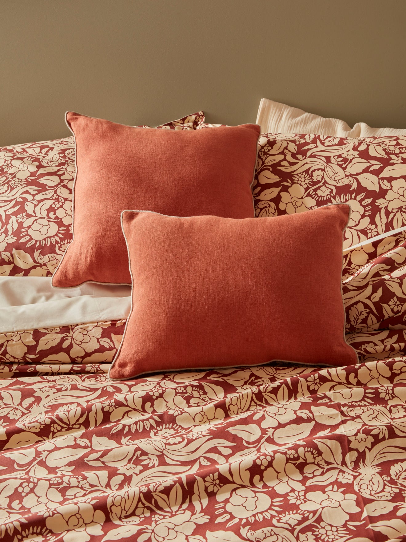 Housse de coussin unie en lin
