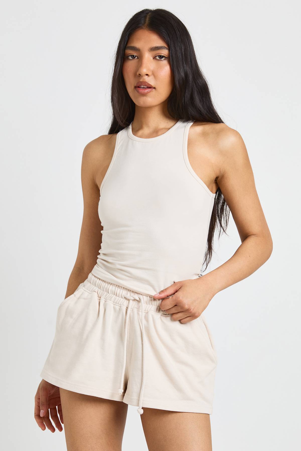 boohoo Ensemble Débardeur De Sport Dos Nageur Et Short Molletonné Tall