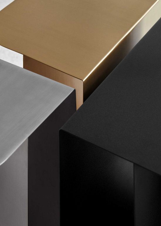Northern Mass bijzettafel zwart