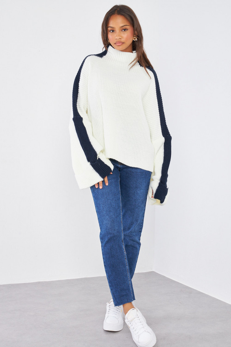 Pull écru en maille bicolore