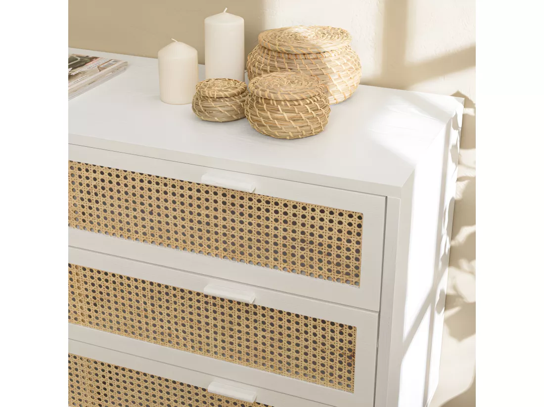 SANDRO - Commode blanche 3 tiroirs cannage naturel