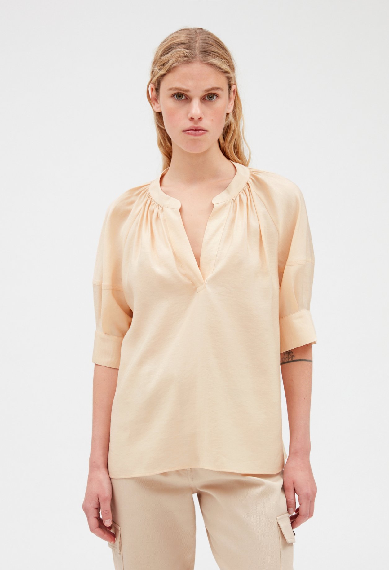 Blouse manches courtes