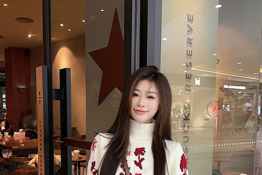 Alfie - Turtleneck Heart Sweater / High-Waist Corduroy Broek
