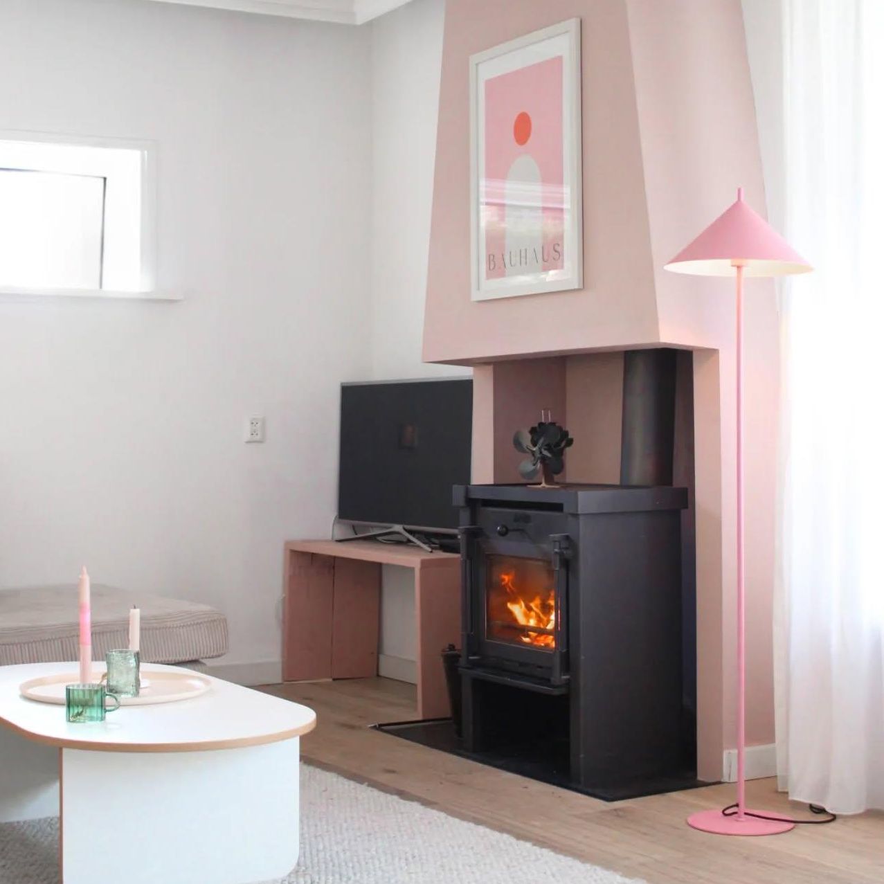 Design vloerlamp roze driehoek - Triangolo