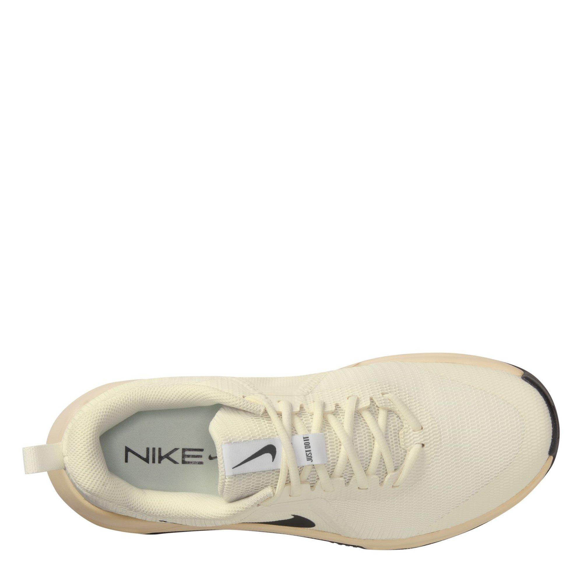 Nike MC Trainer 3