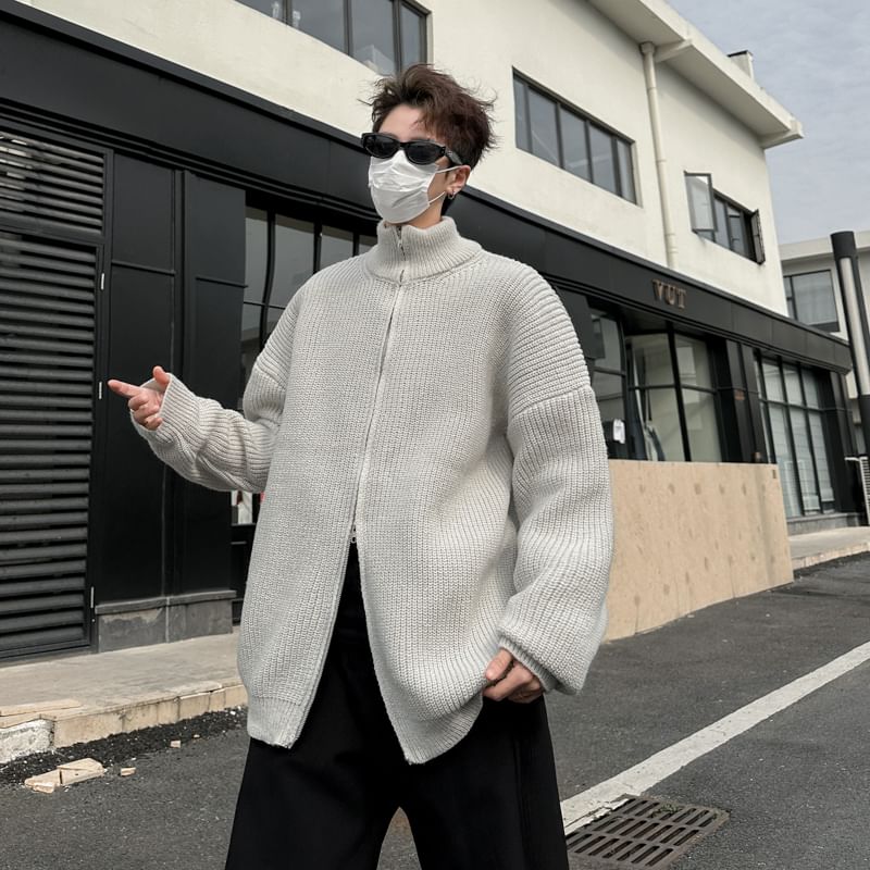 Plummie - Effen cardigan met opstaande kraag en rits
