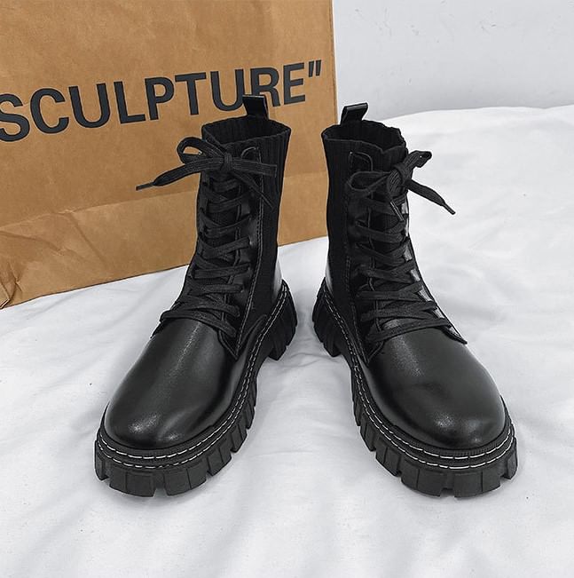 Tanzanite - Veterschoenen met platform en korte sokken