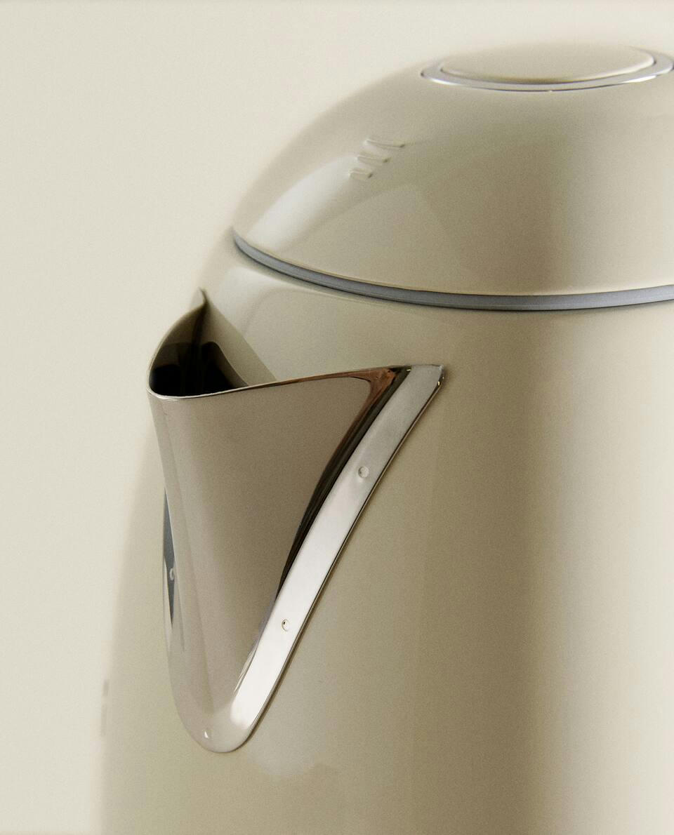 Chaleira Smeg