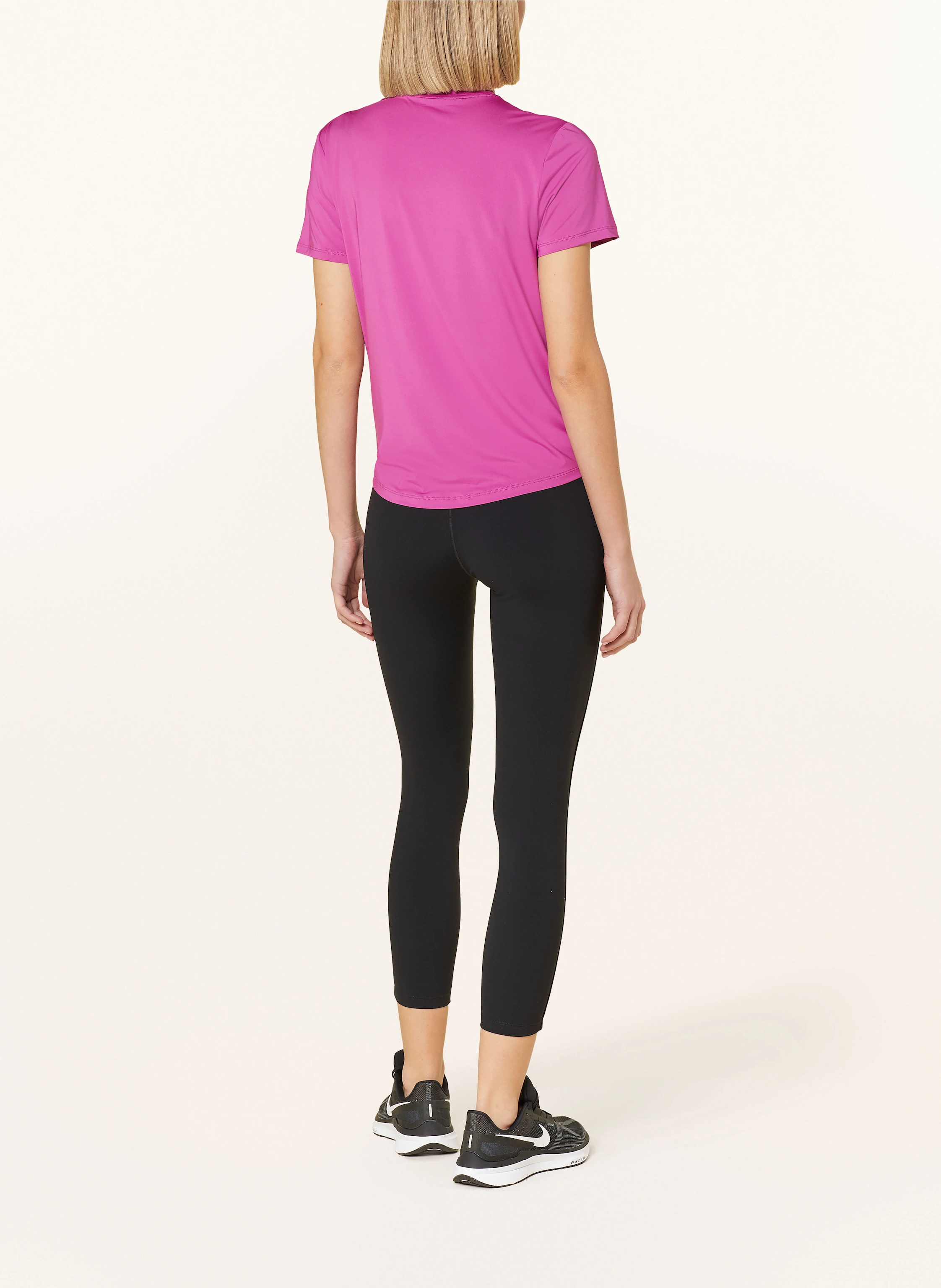 Nike T-Shirt ONE CLASSIC