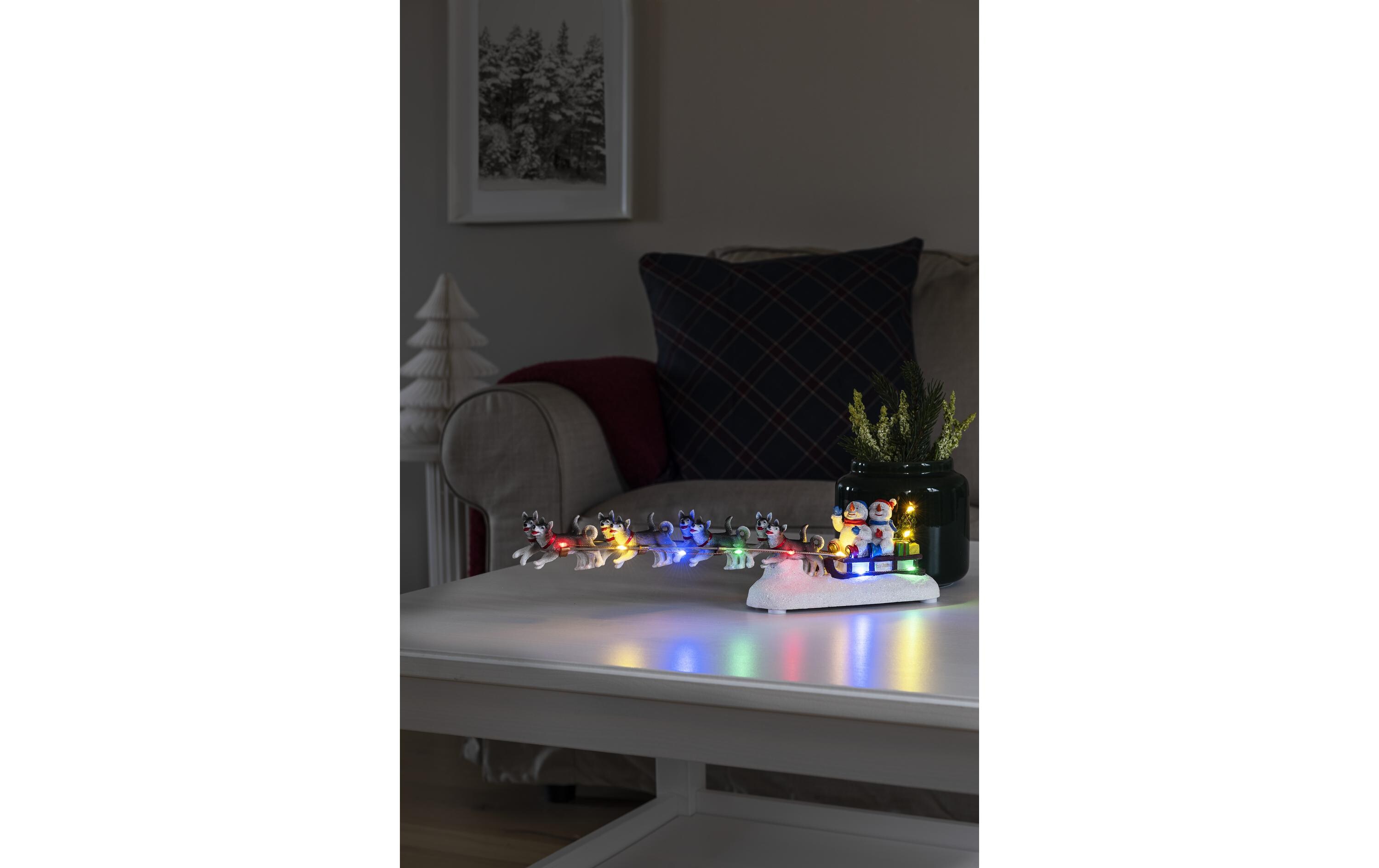 LED-Figur Schneemann mit Schlitten, 38 cmLED Schneemann mit Hundeschlitten