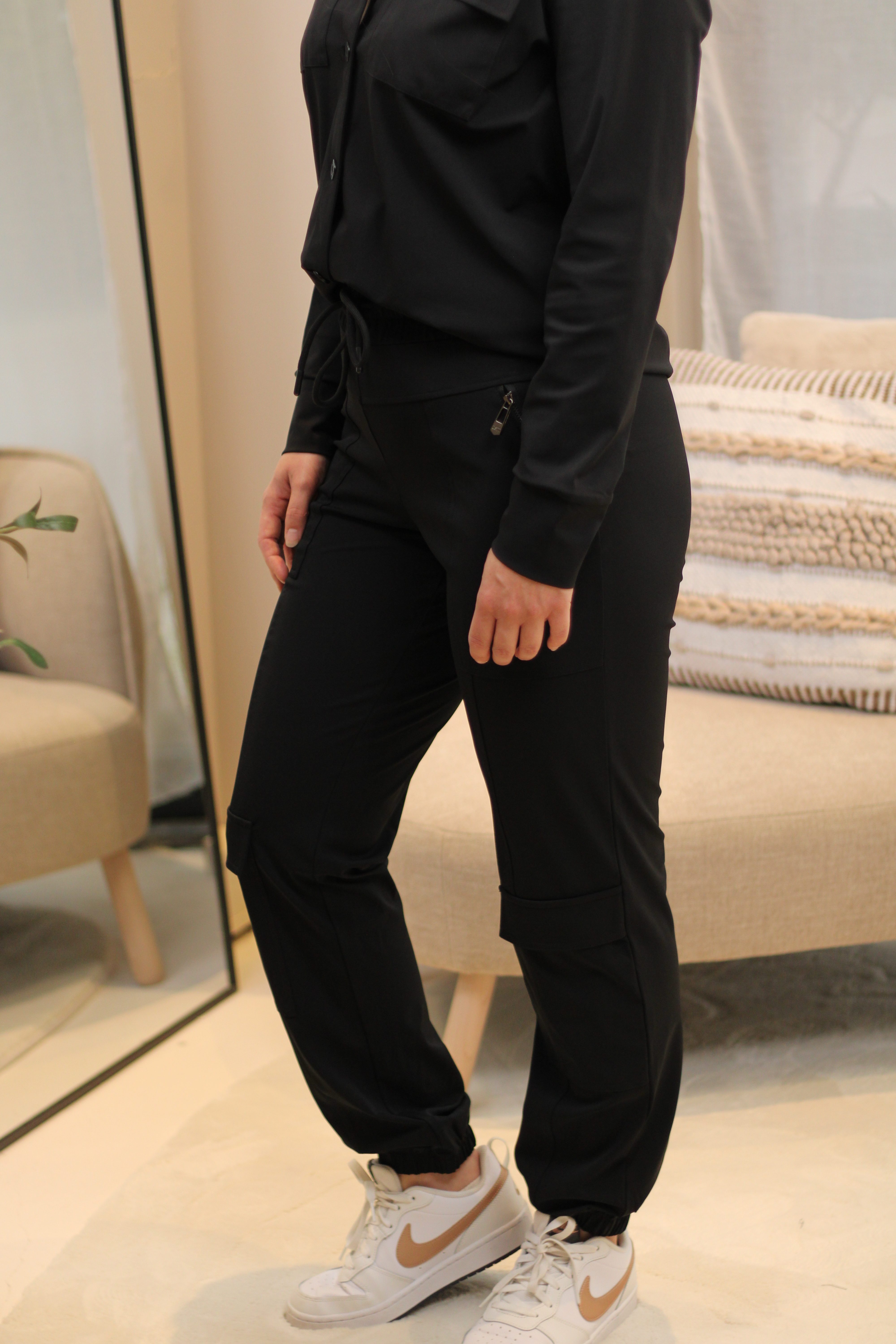 Zoso - Nicky Sporty Travel Pants - Black