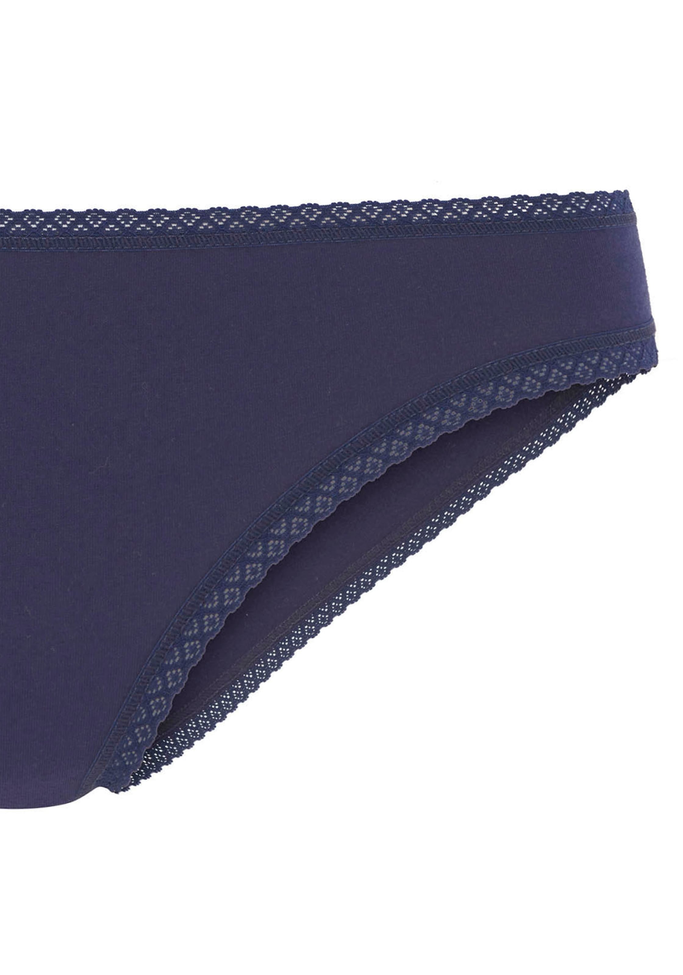 Vivance Brasilslip , mit feiner Spitzeneinfassung und aus weicher Baumwollqualität