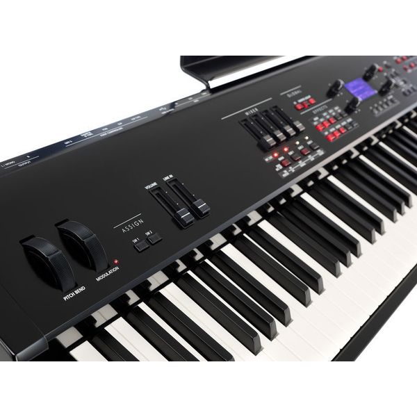 Kawai MP-7 SE Stage Bundle