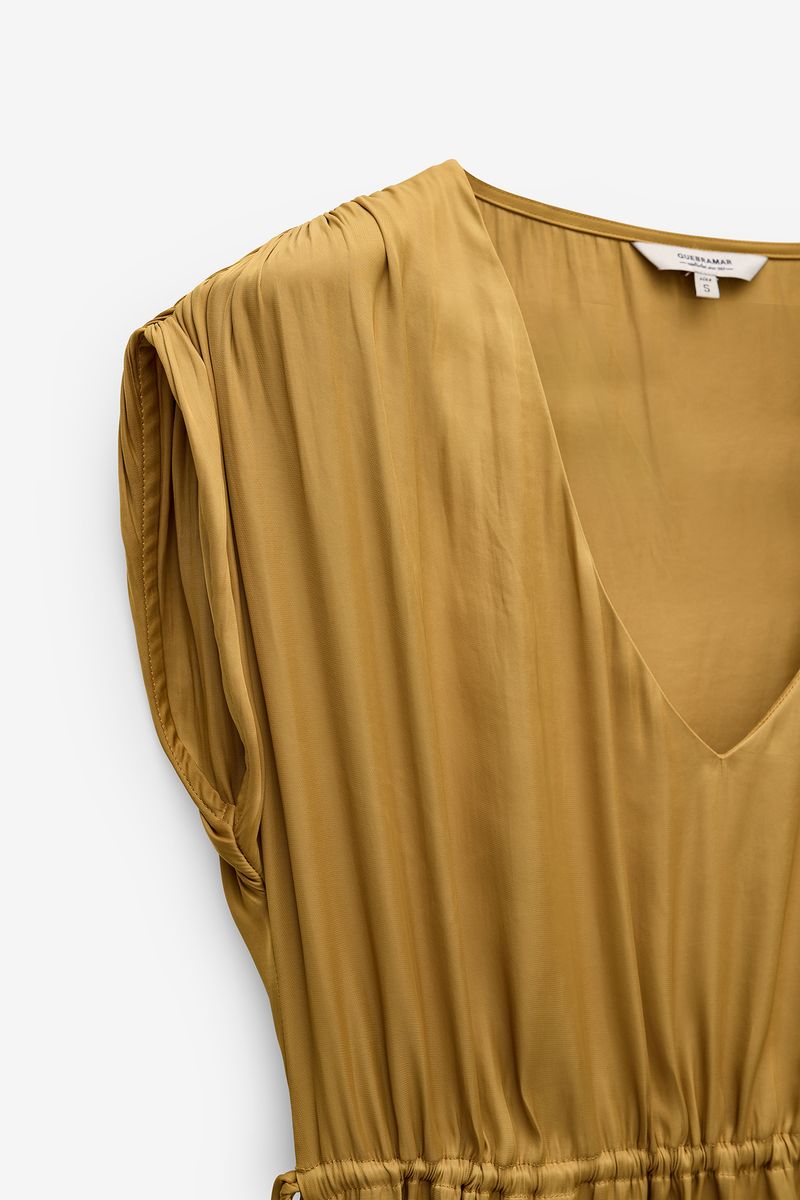 VESTIDO FLUÍDO COM ATILHOS