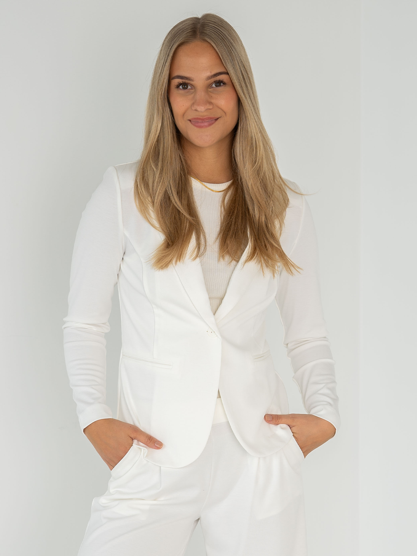 Kate Blazer