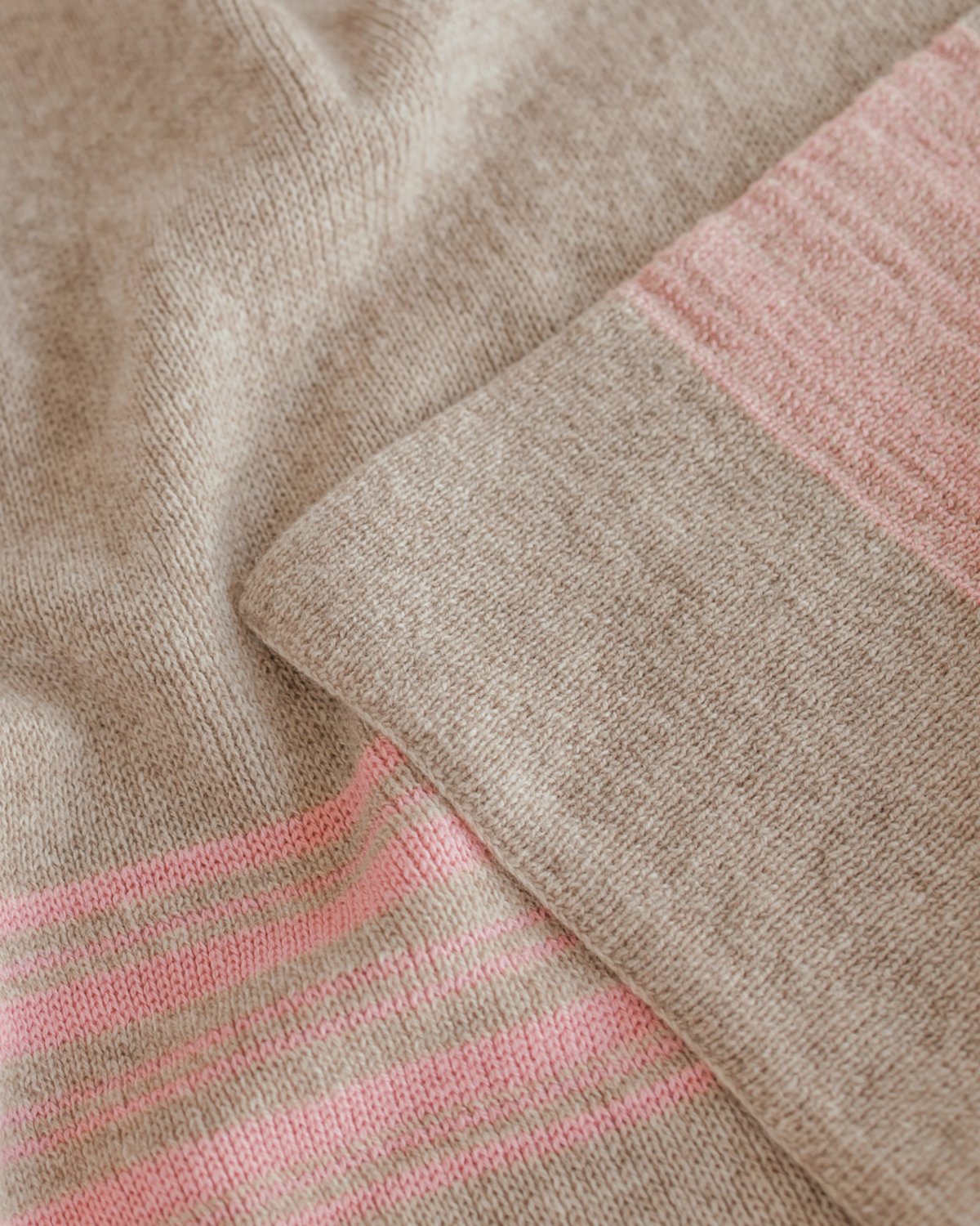 Babyteppe Ull – 100% Merino – Ubehandlet Ull – Gilbert