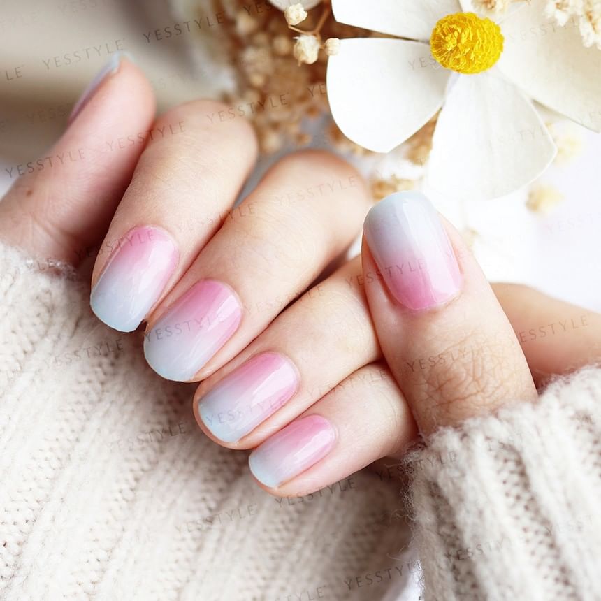 Lunacaca - Blissful Hydrangea Nail Art Stickers