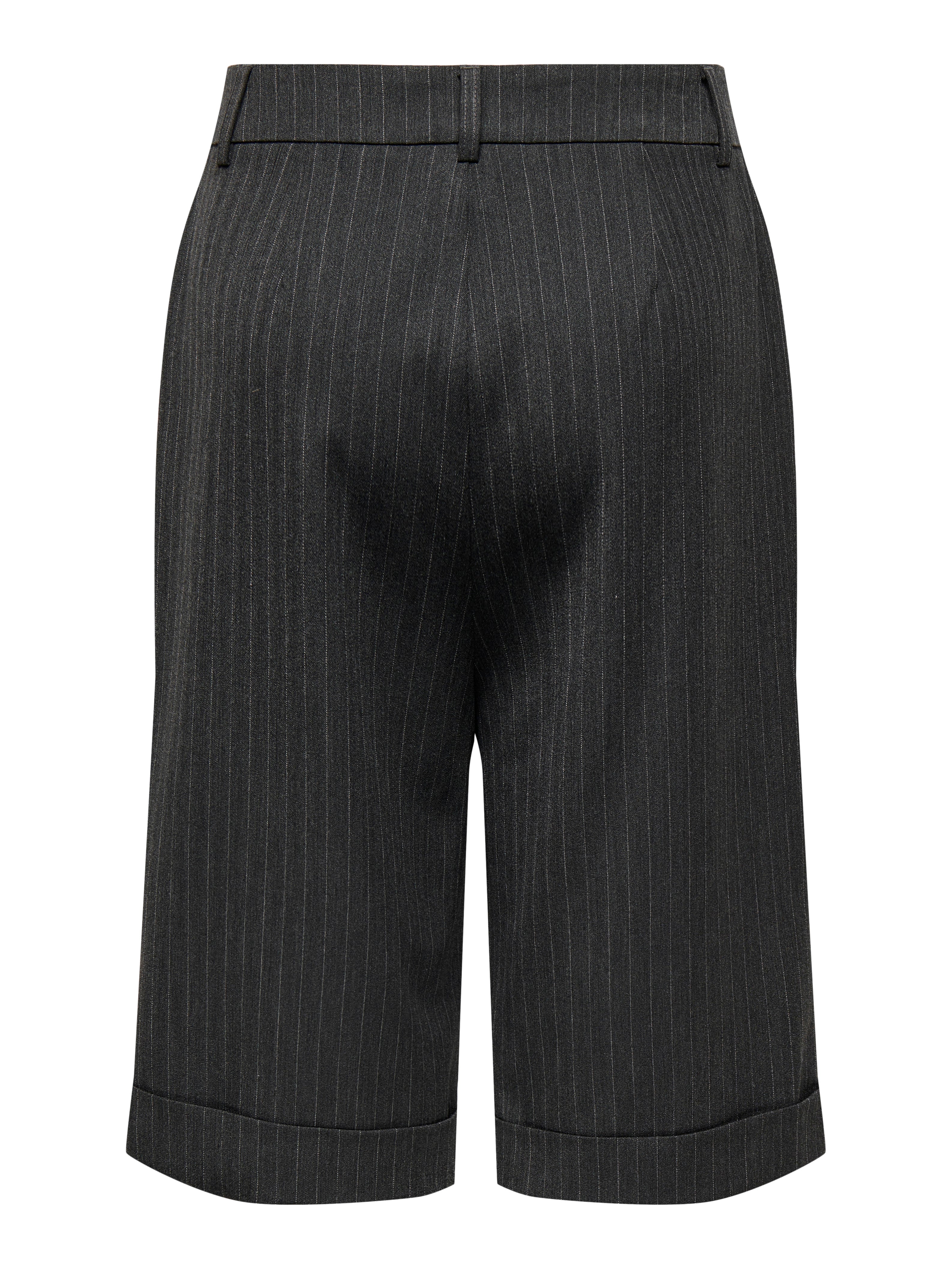 ONLCANA Locker geschnitten Shorts Dark Grey Melange