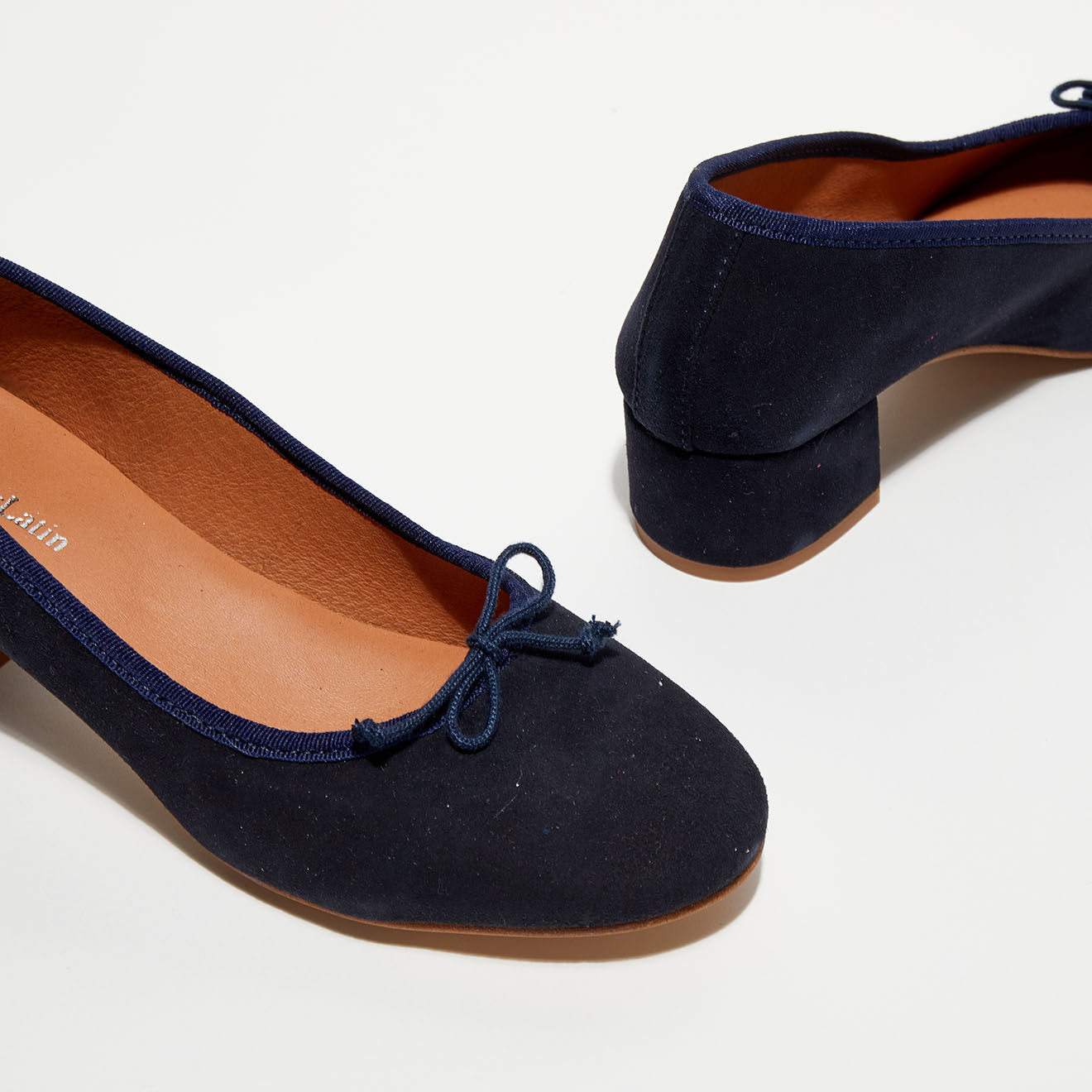Quartier Latin Ballerines trotteurs en Velours de Cuir Diane bleu marine - Talon 4 cm