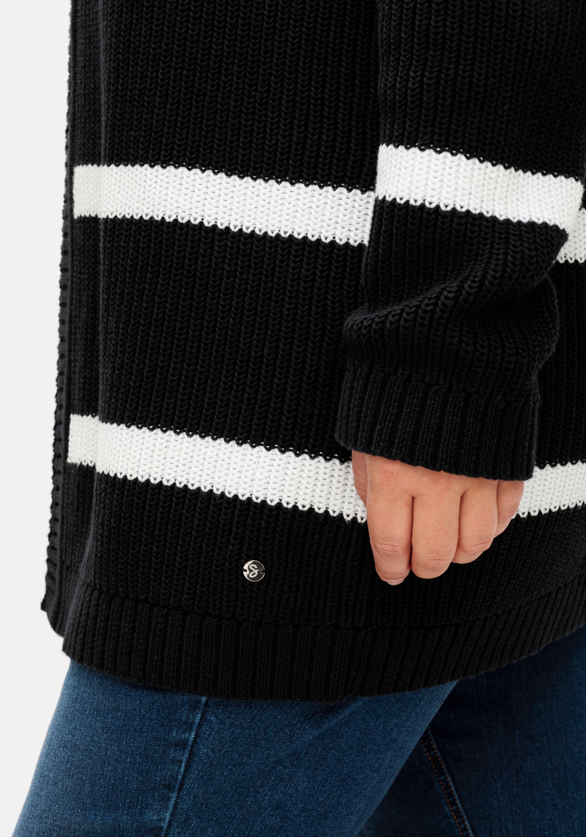 Gestreifte Strickjacke im Patenstrickmuster