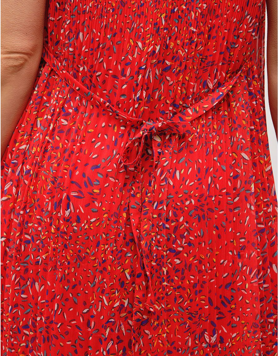 Robe voile rouge plissée