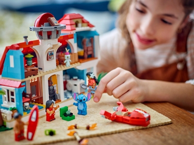 LEGO Lilo en Stitch strandhuis (43268)