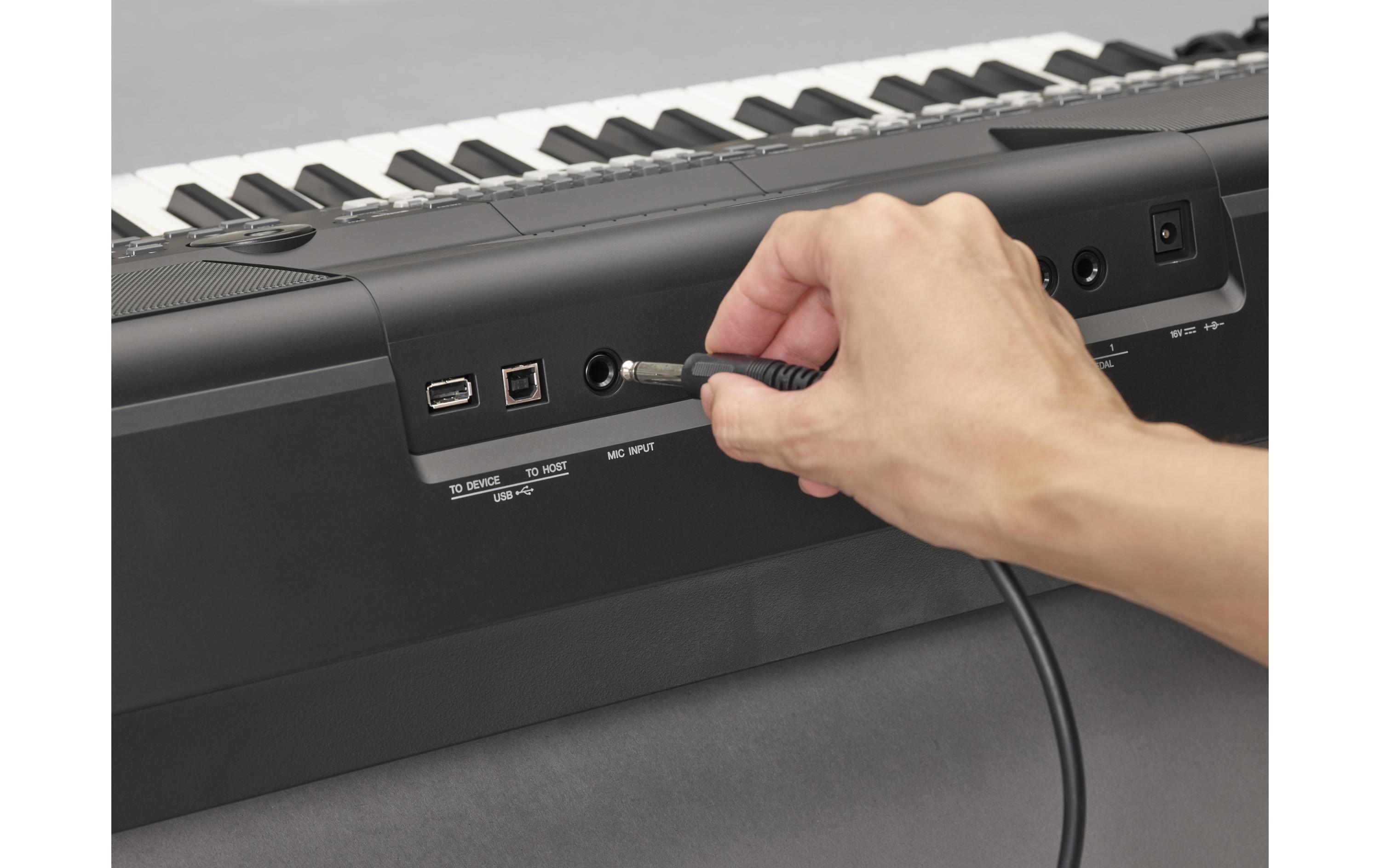 Workstation PSR-SX600<br>Keyboard für hochwertige musikalische Erlebnisse