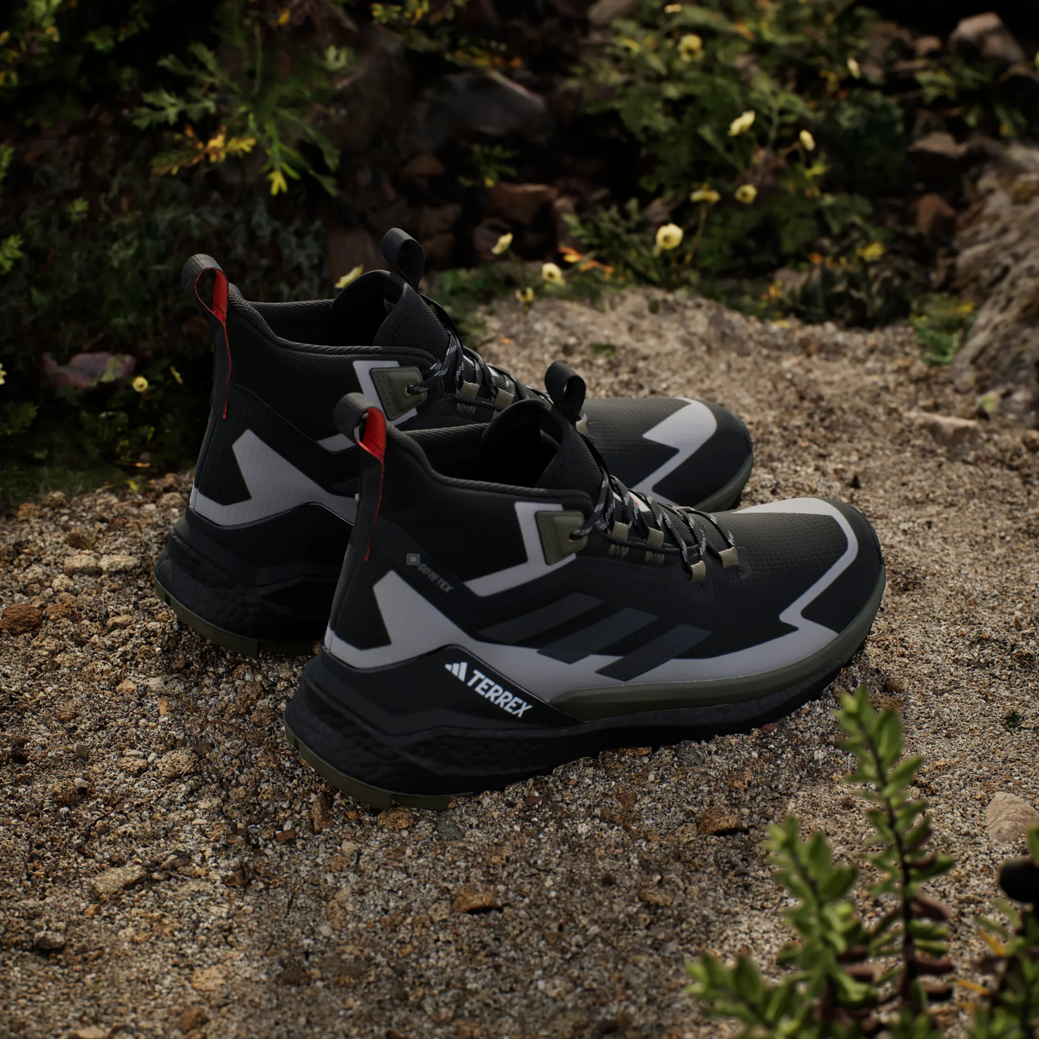 Adidas Men's Terrex Free Hiker 2 Gore-Tex Core Black/Carbon/Olistr