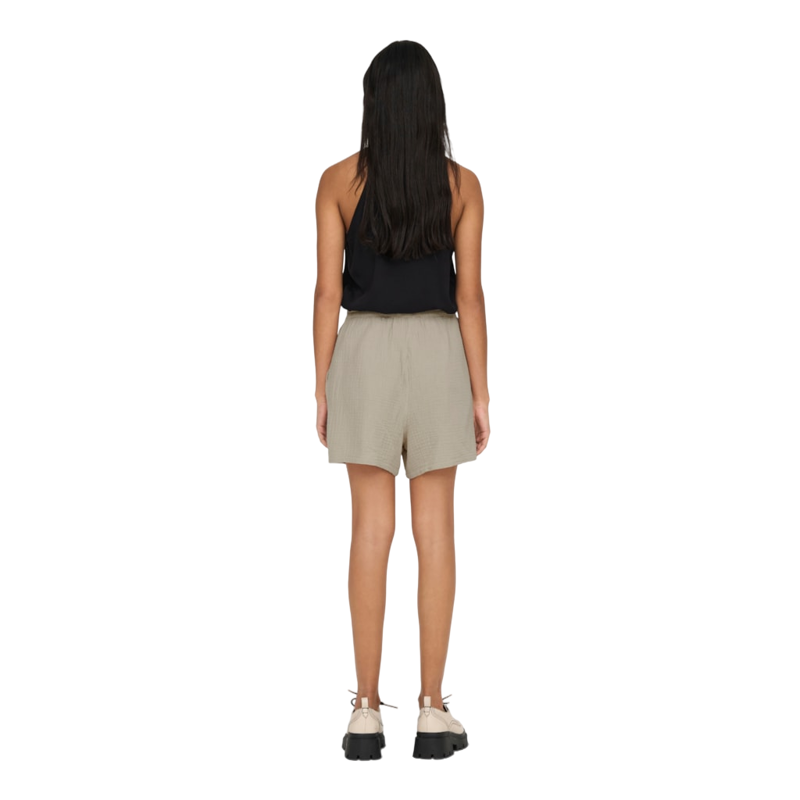 Thyra Shorts