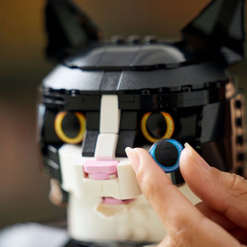LEGO Ideas - Zwart-witte Kat - Bouwset voor Volwassenen - 21349